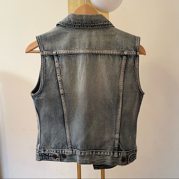 J.Crew | Denim Vest in Patina Wash Indigo - Picture 4 of 5